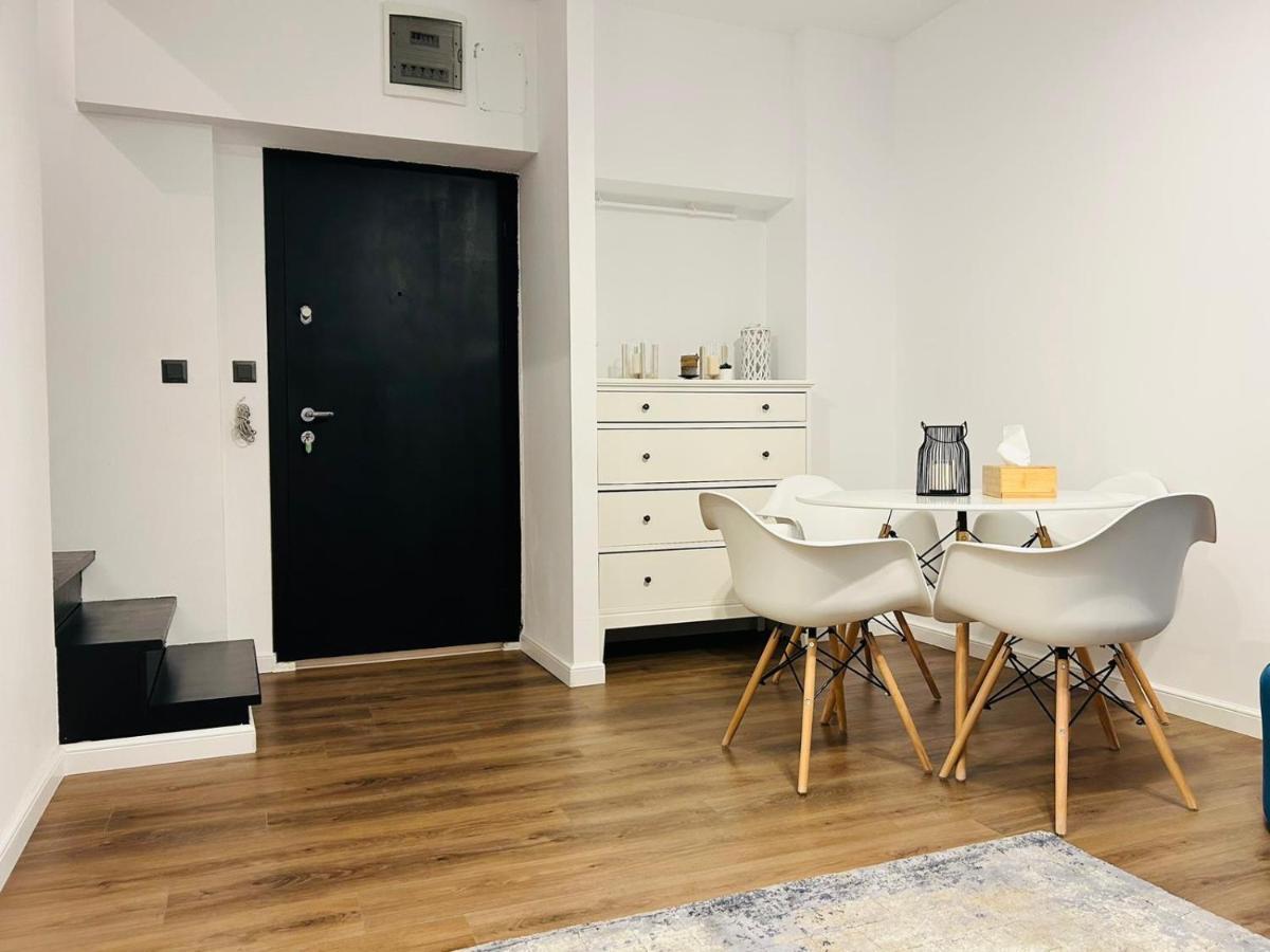 Upon Boutique Apartment Sinaia Luaran gambar